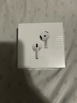 Apple AirPods (4th Generation) – Excellent Condition