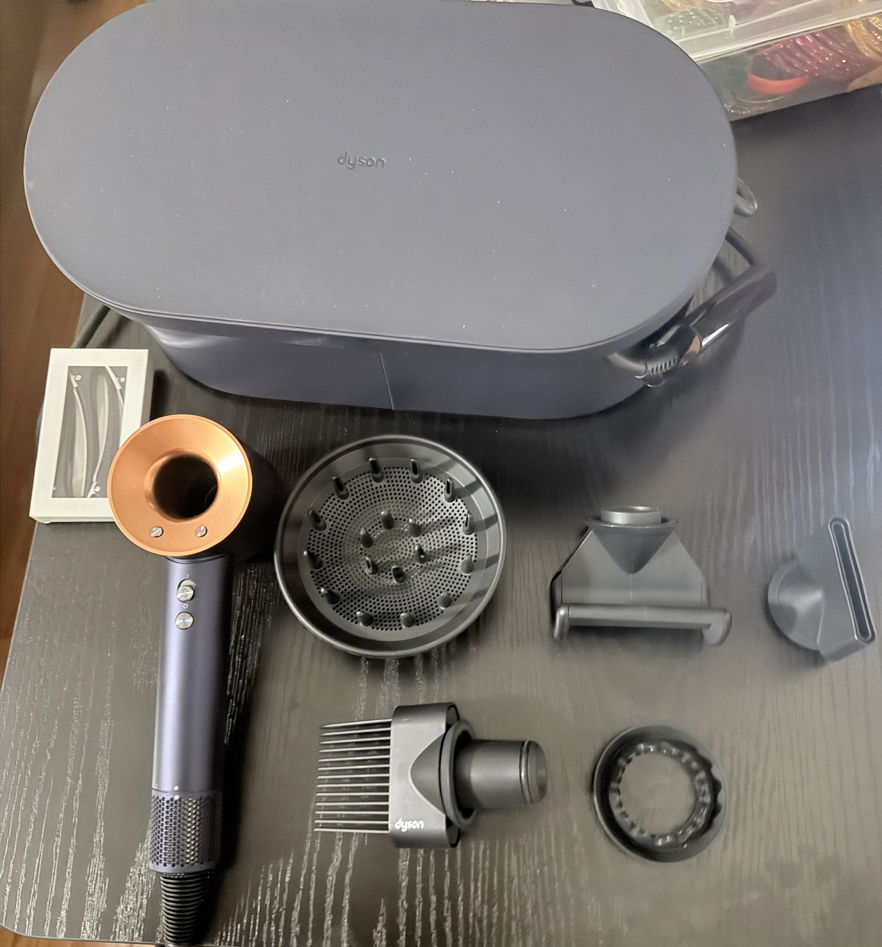 Dyson Hair Dryer Supersonic Professional Styling with 4 attachments