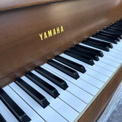 Upright Piano Yamaha