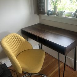 Gently Used Desk & Chair 
