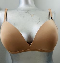 Victoria Secret Seamless Bra 34B New
