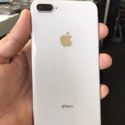 iPhone 8 Plus Rose Gold 64 gigs Unlocked Any Carrier 