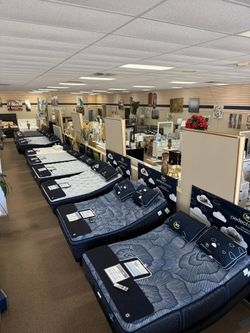 Mattress Twin,Full, Queen, King, California King Only $39 down payment 👉 Please ask Jon Green for a discount when you arrive!