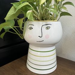 Face Plant Pot