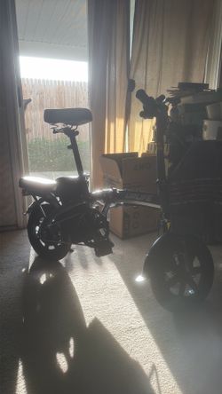 (broken) urlife e-bike (handlebars won’t connect to front wheel)