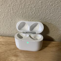 Apple Charging Case For Airpods 4 A3058 White.