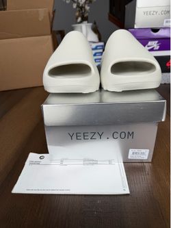 Yeezy YS-01 Cream Slide  Size 11 Men’s Brand New