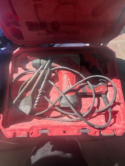 Milwaukee rotary hammer