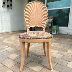 Vintage Coastal Shell Back Accent Chair