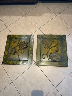 HOME DECOR Set Of 2 Metal Leaf 20”x22” Wall Art