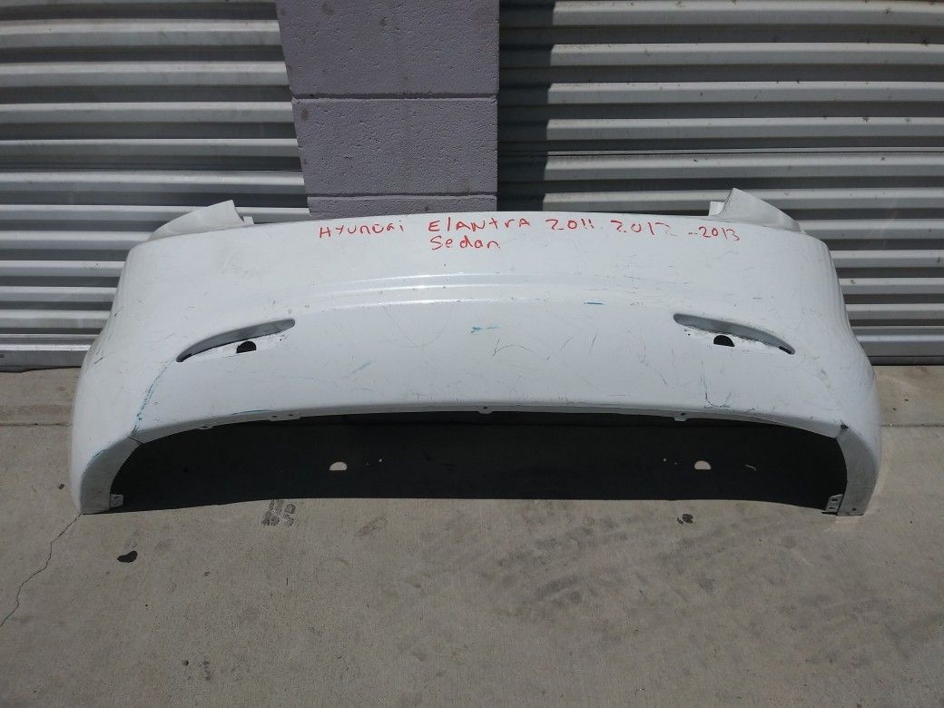 Hyundai Elantra rear bumper sedan white OEM 2011/2012 2013