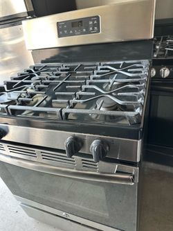 Ge Gas Stove Good Condiction