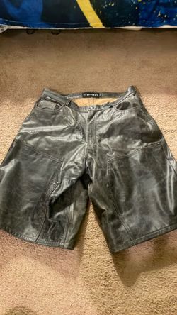 Rasberry Hills Jean Shorts Size XL