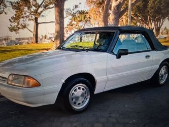 1993 Ford Mustang