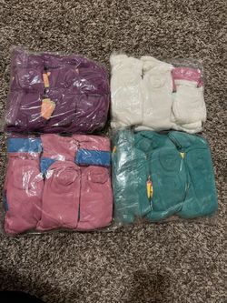 New Christmas Socks 5$ For A Pack Of 12 Pairs, 4 Colors Available 