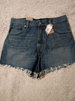 Levi's Women's Shorts Size 14