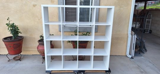 Storage Cube Organizer  Like New 