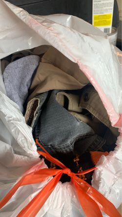 60 pairs of assorted woman’s shorts and jeans