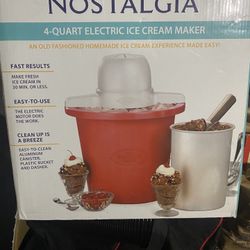 Ice Cream Maker 