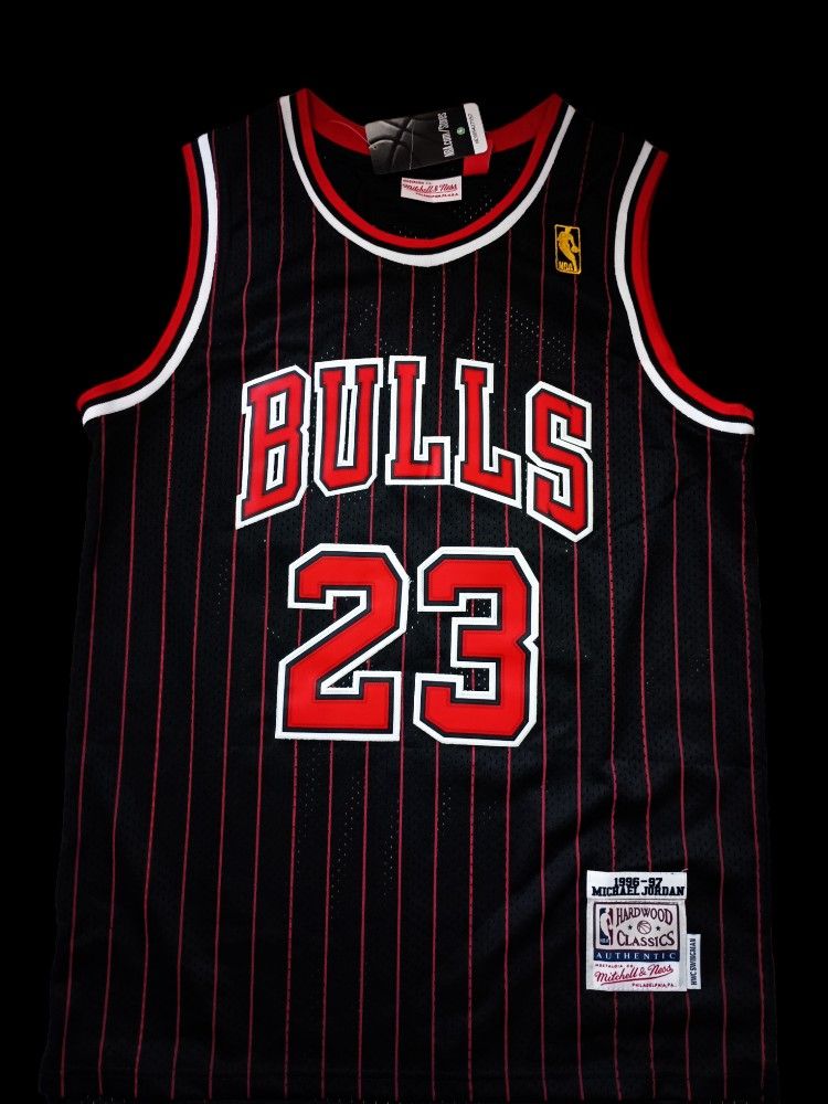 Michael Jordan Bulls Jersey