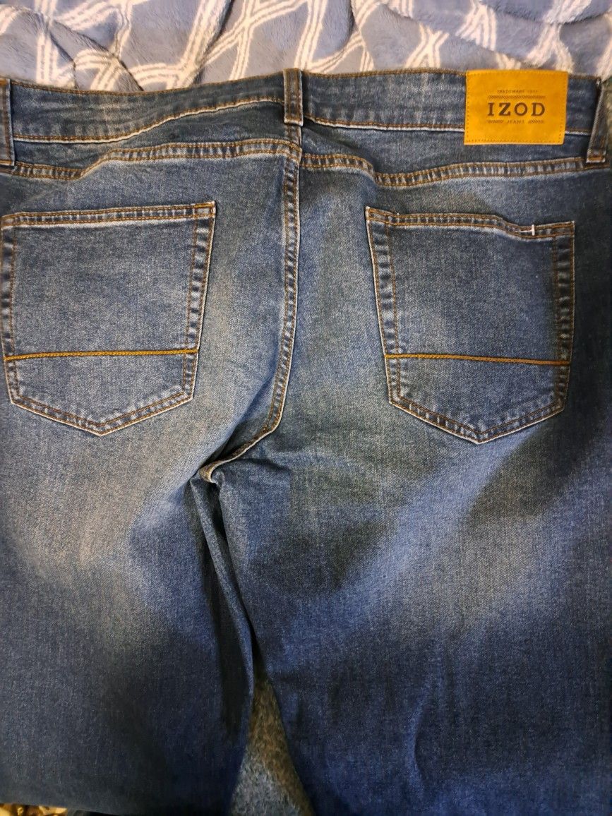 7 Pair Of New Jeans