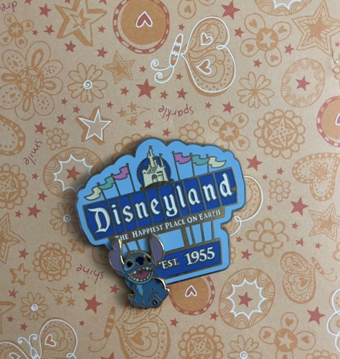 Disneyland Stitch Pin