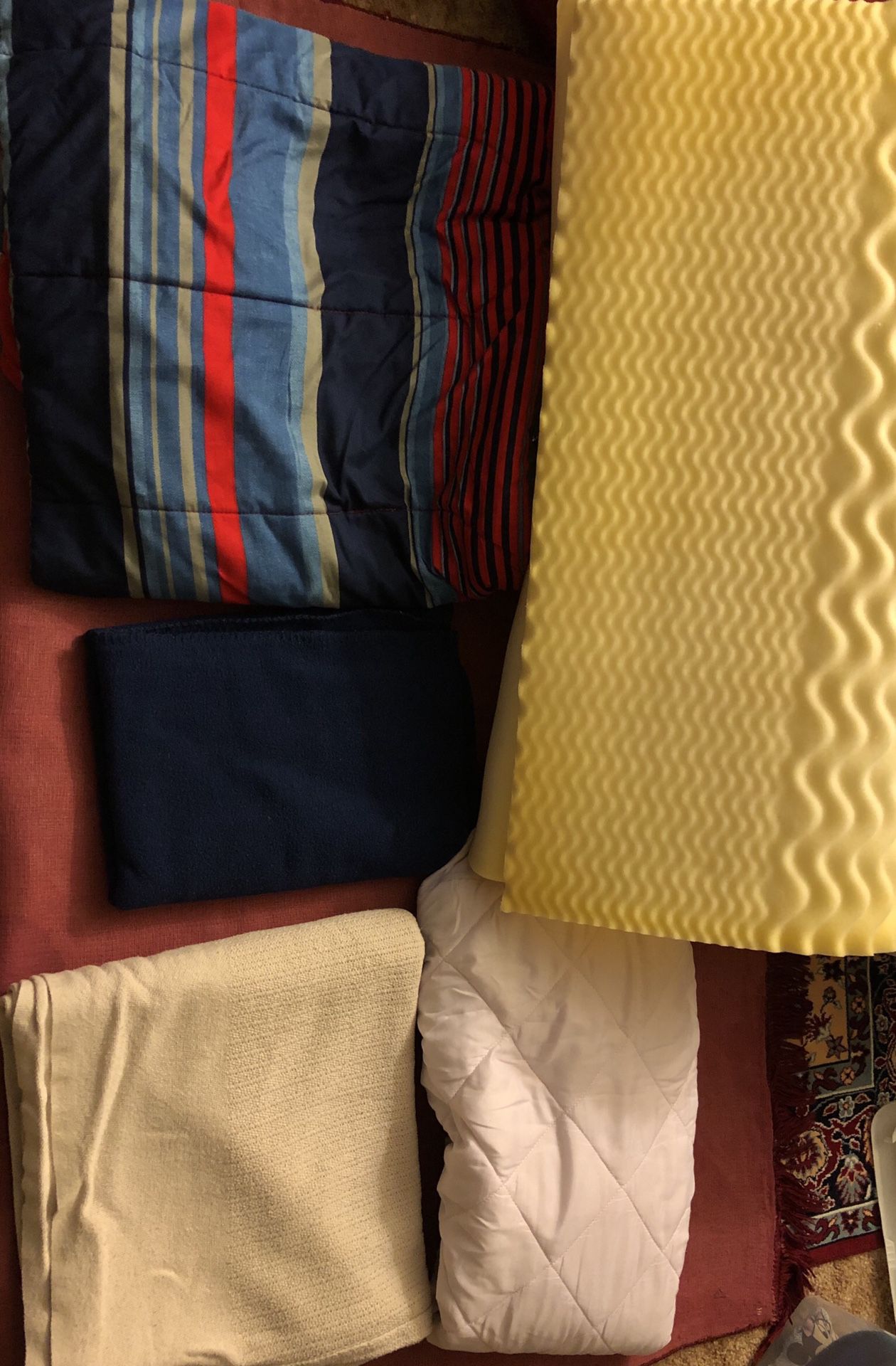 College Dorm Kit - Twin XL - Bedding