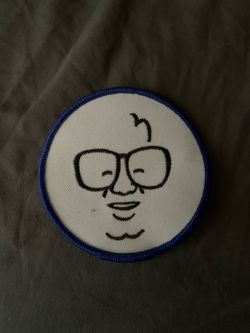 1998 HARRY CAREY COMMEMORATIVE CHICAGO CUBS PATCH Round Embroidered Face Patch with Glasses