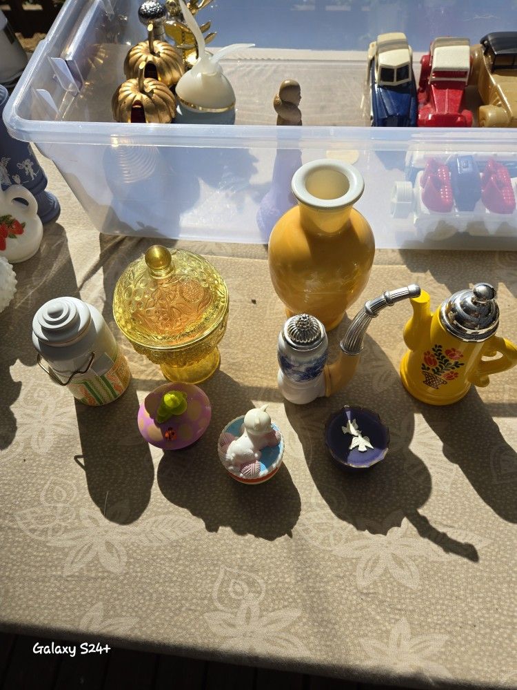 Lot Of 8 Vintage Avon Perfume Bottles