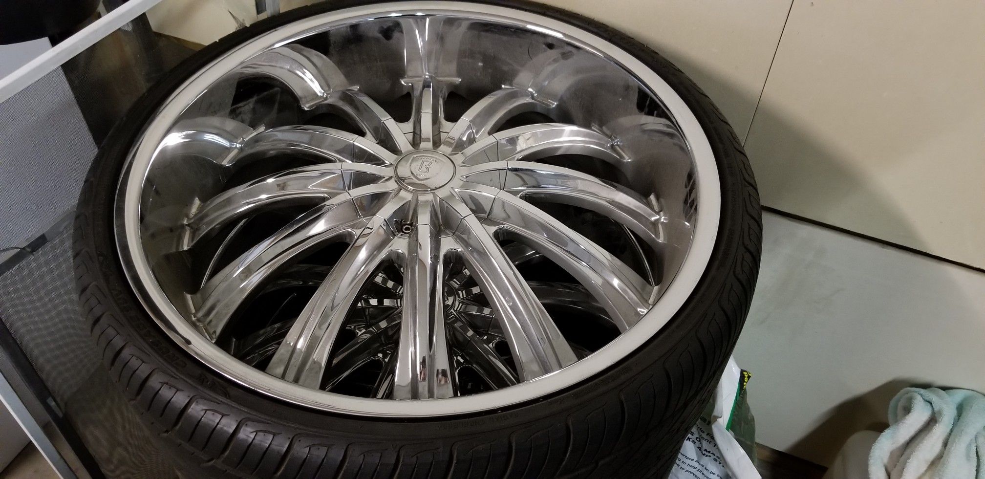 24" Borghini Wheels B19 Chrome Rims
