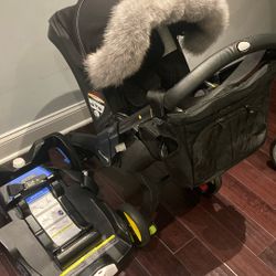 Black Doona Stroller Midnight Edition 