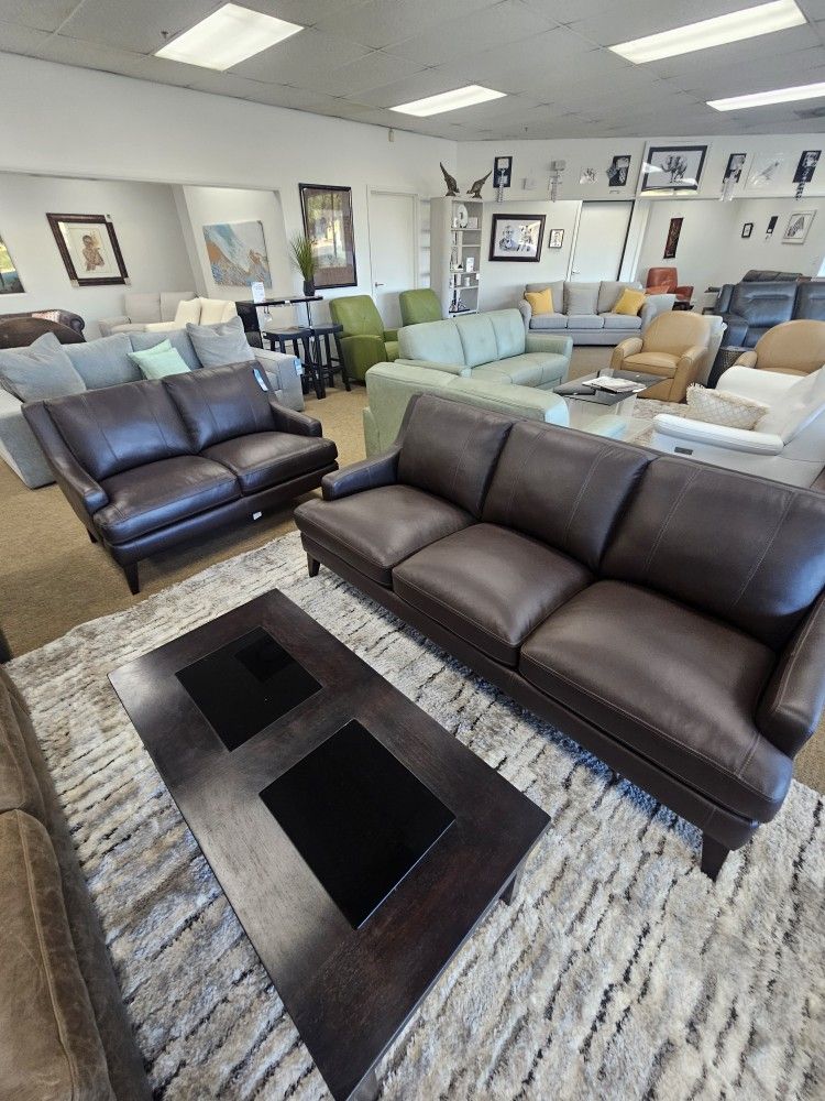 100%Real Leather Sofa-Collyn 