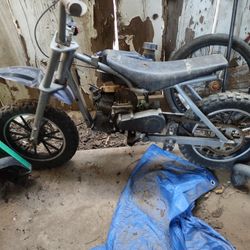 Mini Motorcycle (Not Running)