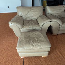 Couch And One Seater Couch With Ottoman 