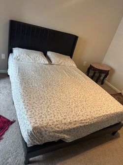 King size bed