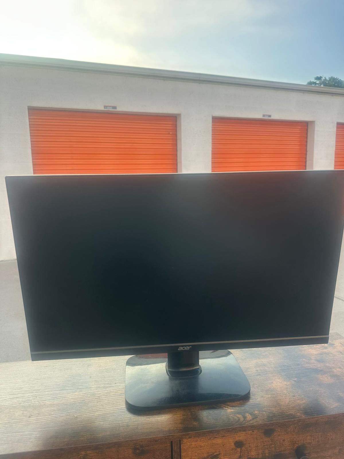 Aser computer screen