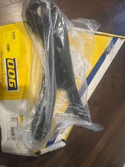 MOOG RK643154 Suspension Trailing Arm For:Lexus RX350, Lexus RX450h and Toyota Highlander as a rear passenger-side trailing ar