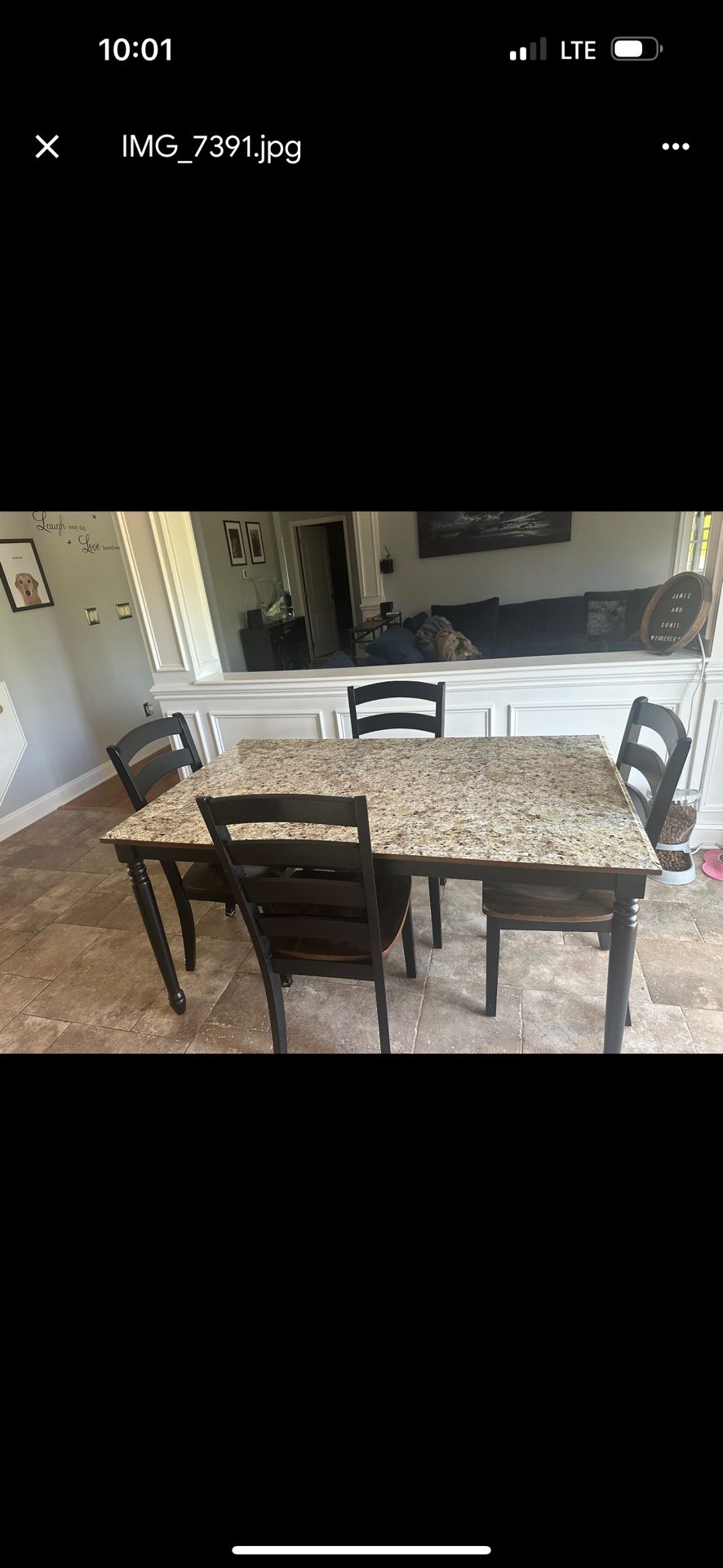 Kitchen Table And 6 Chairs