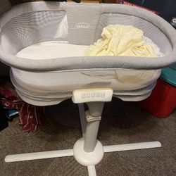 Halo Bassinet LUXE Swivel Sleeper
