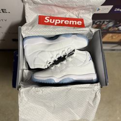 Jordan 11 Legend 