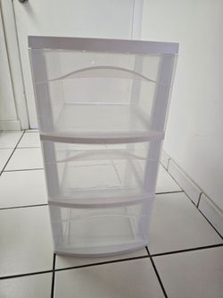 Sterilite plastic storage