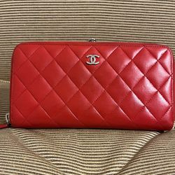Chanel Lambskin Quilted Leather Zip Around Wallet - Red
