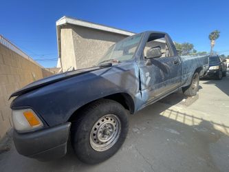 1989 Toyota Pick-Up