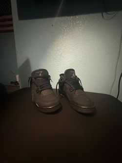 Air Jordan 4 Retro Black Cat