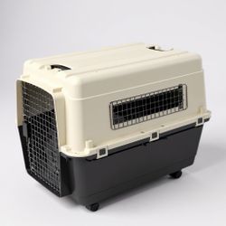 Dog Kennel - Airline Approved.