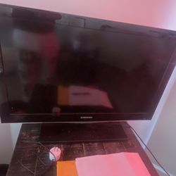 32 Inch Samsung 