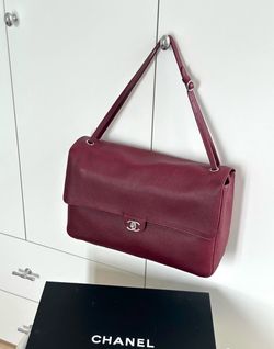CC 26 Burgundy Leather Flap Shoulder Bag