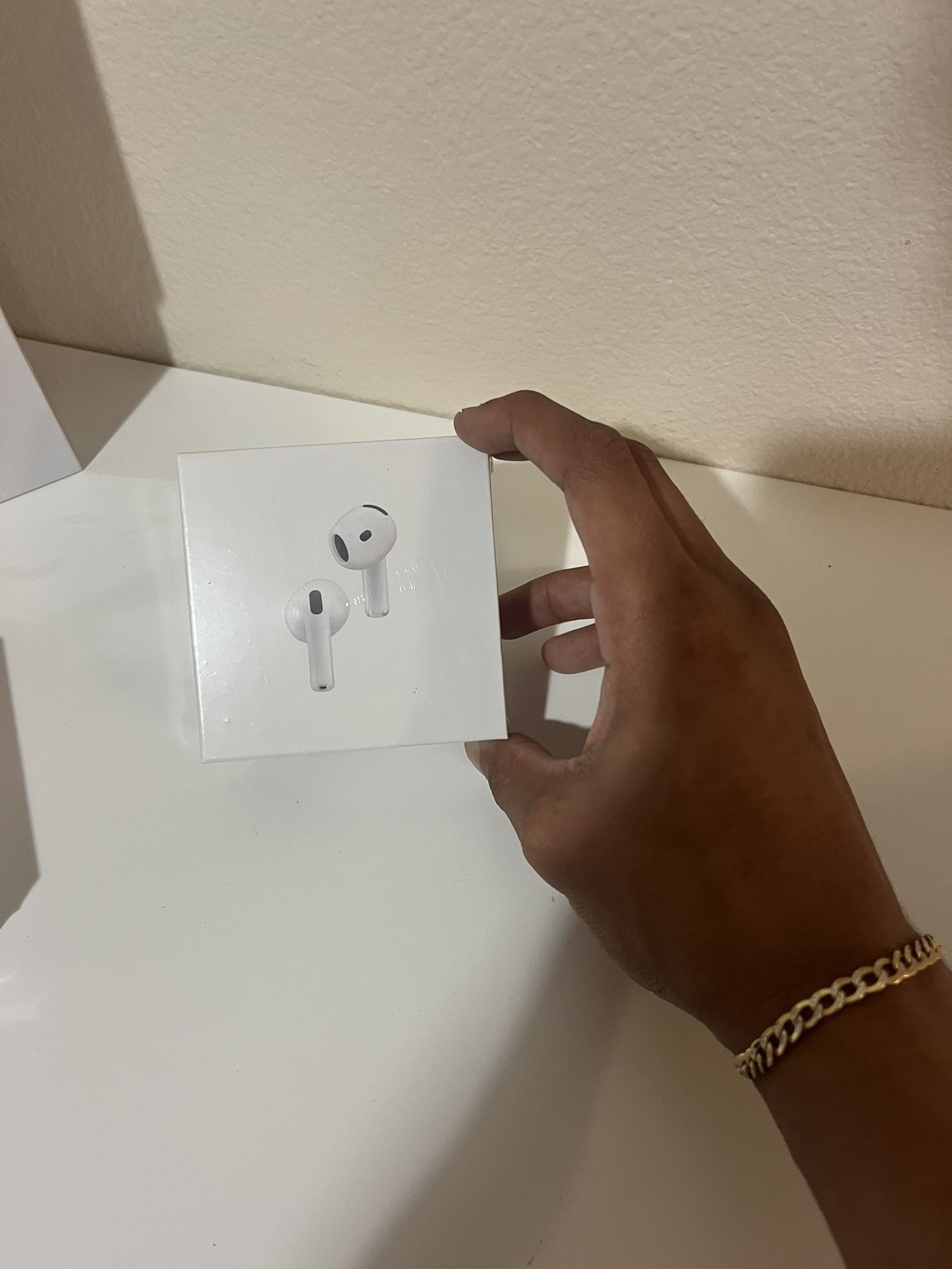 Air Pod 4 Noise Cancellation 