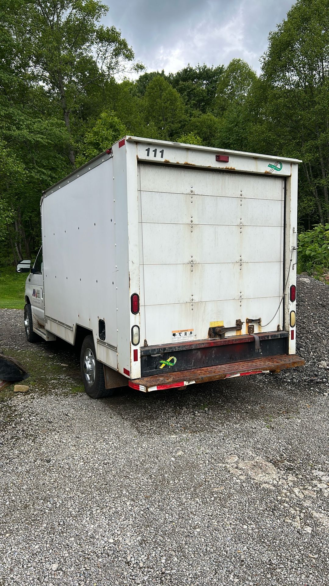 2002 Ford E-350