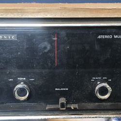 Retro Panasonic Radio Works 